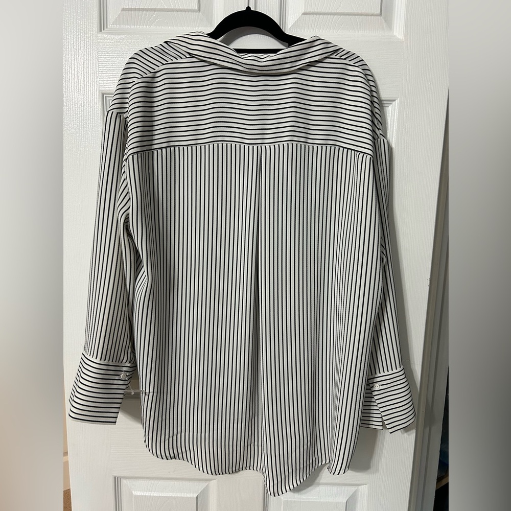 H&M Women’s Monochrome Striped Black and White Stripes  Heavyweight Tunic - Picture 3 of 7